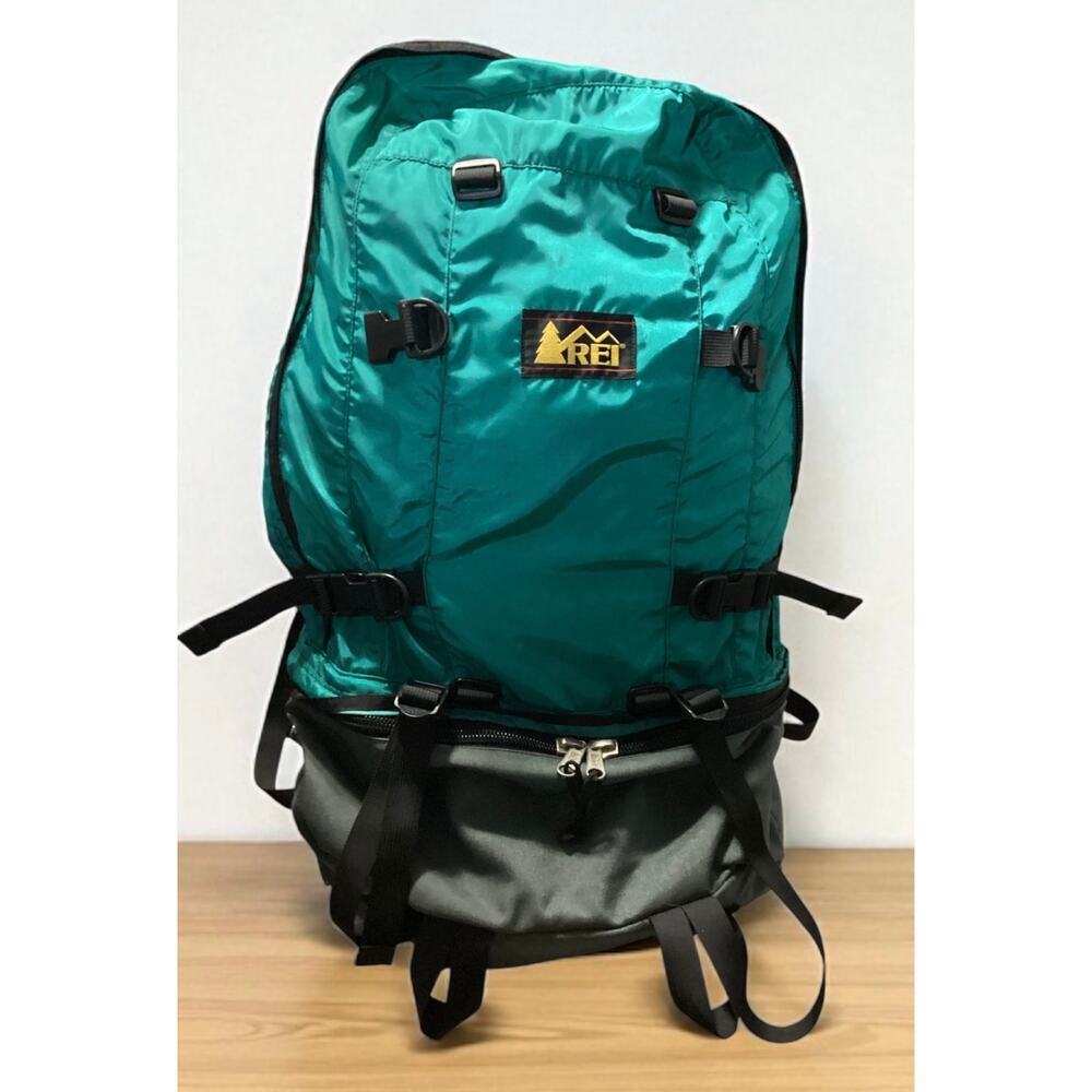 REI camping‎ and hiking backpack